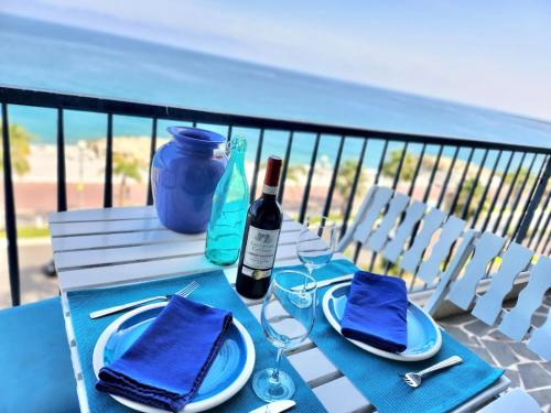 Nice Promenade, Merveilleuse vue mer