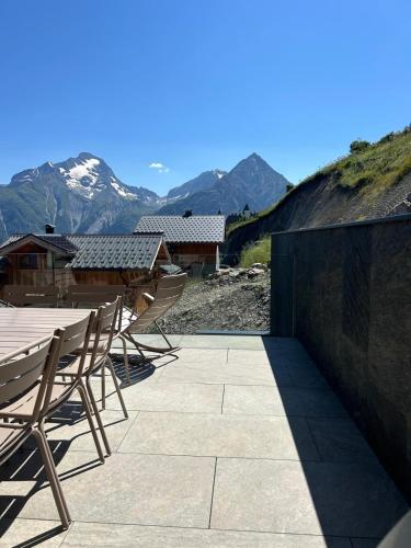 Chalets Horizon Blanc - Vue exceptionnelle Loup Blanc -Sauna extérieur Ours des Glaces -5 étoiles