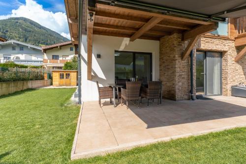 Afbeelding uit fotogalerij van Alpen Lodge XL in Piesendorf