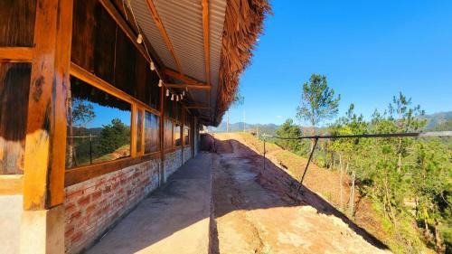 Balkón nebo terasa v ubytování Nature Homestay Mù Cang Chải