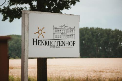 Herrenhaus-Henriettenhof photo 143