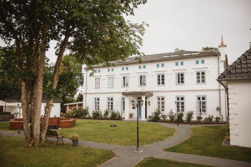 Herrenhaus-Henriettenhof photo 146