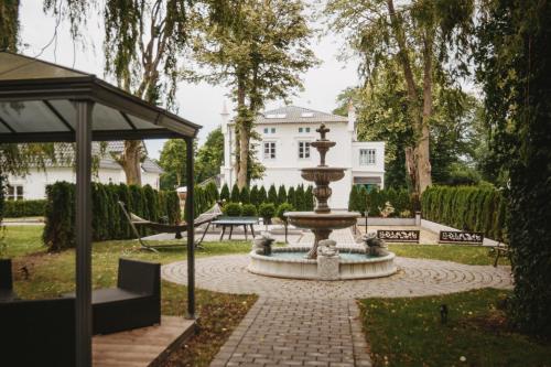 Herrenhaus-Henriettenhof photo 148