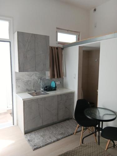 Athens luxury studio 2