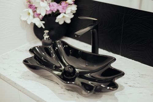 Snow white center appartment