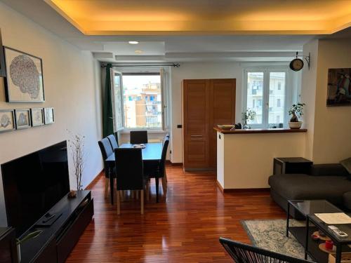 Quarto Piano - intero alloggio a Roma