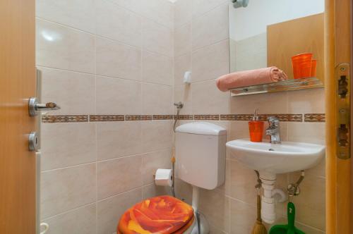 Fantasia spacious and cosy apartment close to the sea