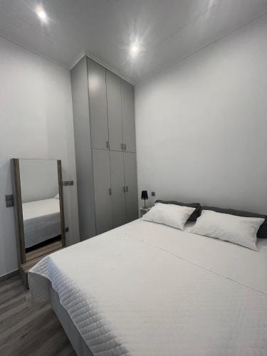 Postel nebo postele na pokoji v ubytování Anemi