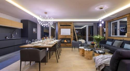 Luxueux duplex accès direct aux pistes avec piscine privée photo 2