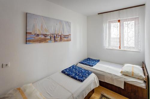 Apartmani Viktor Rogoznica