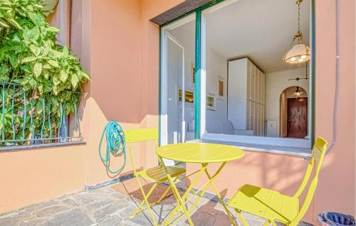 Gambar di galeri bagi Gorgeous Apartment In Camogli With Wifi di Camogli