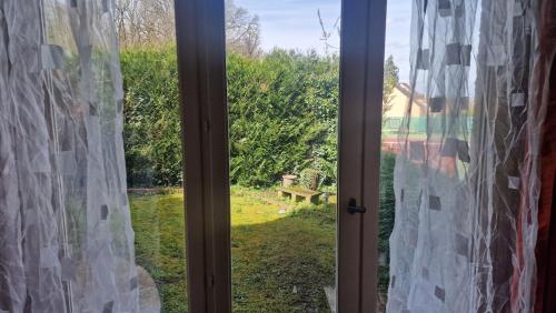 Appartement lumineux en duplex avec terrasse et jardin