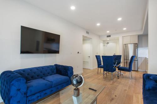 Modern 1 bedroom Apartment Image