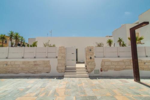 Gallery image of Le Grotte in Lampedusa