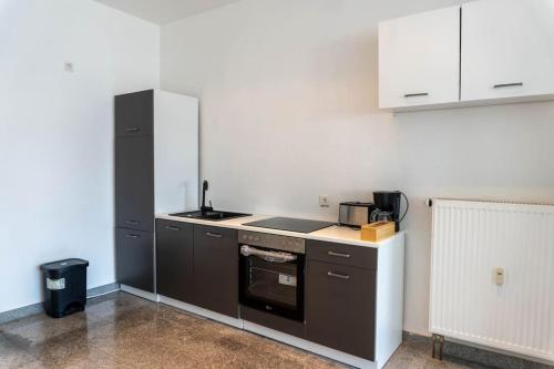 Dapur atau dapur kecil di Your Luxurious Home in Cologne