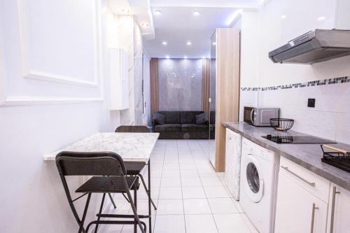 Appartement Royal carré d'or de Paris 17 eme