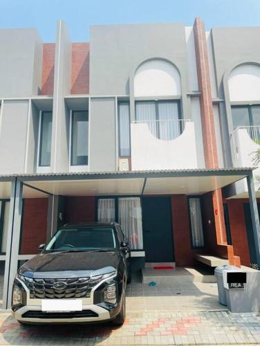 Imagen de la galería de Modern 2BR Freja Suites Near ICE BSD and AEON, en Samporo