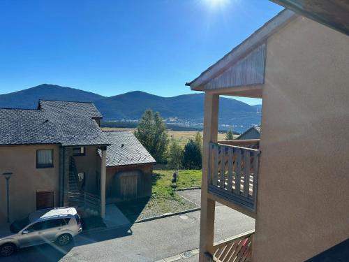 Appartement T3 cosy refait à neuf avec vue lac et montagnes et avec garage