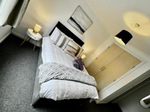 Foto sihtkohas Dalneigh asuva majutusasutuse River Ness, Stylish Central 2 Bed Apartment Wifi Parking galeriist
