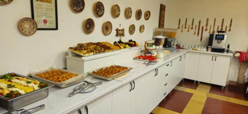 Jídlo v hotelu nebo okolí