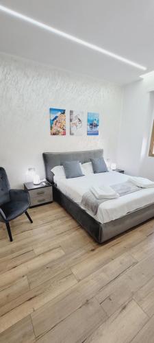 Luxury Napoli Style Apartment