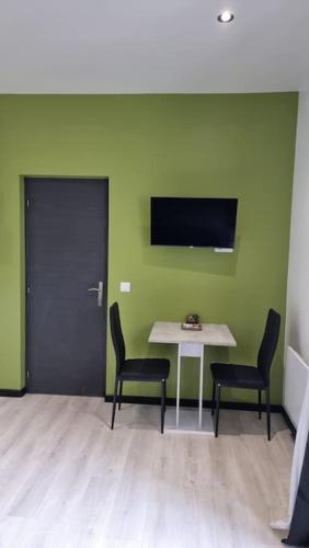 Photo de la galerie de l'établissement L'Elégance 002, à Cambrai