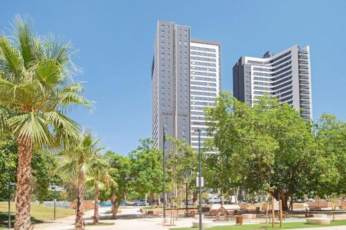 Urban Jungle in Malaga Center, 18th Floor, Rooftop pool, Free Parking