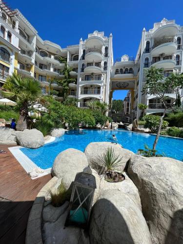 Luxuriöse Ferienwohnung im Harmony Suites Monte Carlo