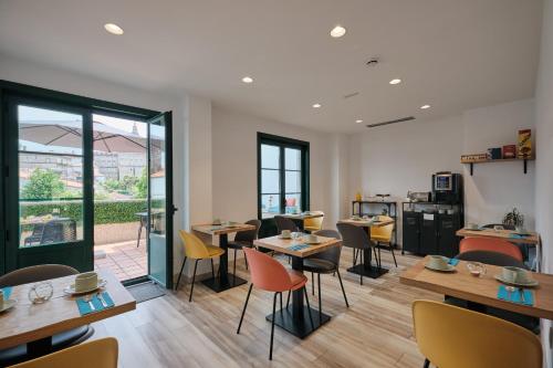 Posezení v ubytování Hotel Pombal Rooms