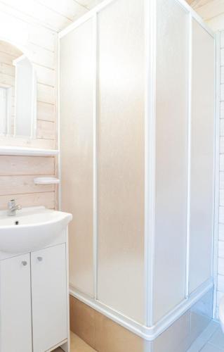 Gambar di galeri bagi Willa Alexandria - Basen, Cisza, Komfort - Domki i Apartamenty Karwia di Karwia