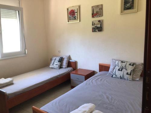Postel nebo postele na pokoji v ubytování Accommodation Lydia