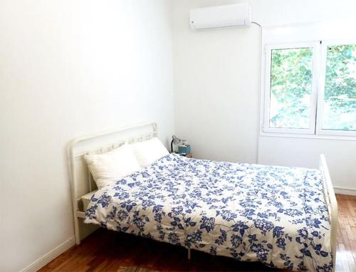 Athens Pangrati cute apt, 15 mins from metro