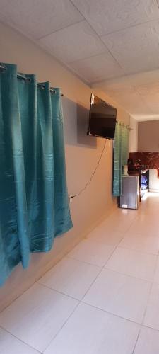 TV/trung tâm giải trí tại Monoambiente Tarija