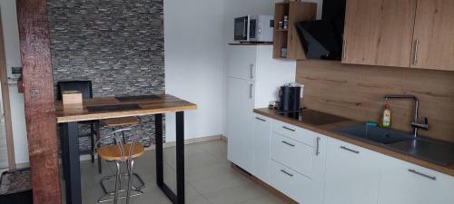 Dapur atau dapur kecil di FeWo Mogendorf