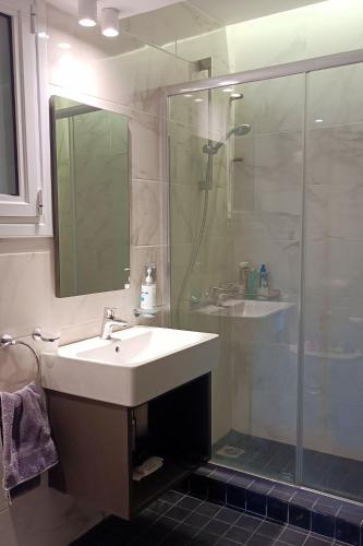 Central Apartment near Archeological Museum