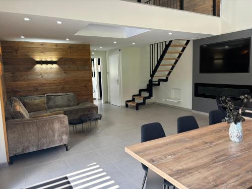 Le Grand Perce Neige & Jacuzzi à proximité de Gérardmer