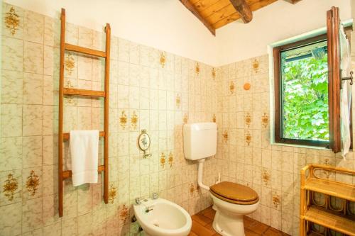 Ένα μπάνιο στο Chalet Bodone by Halldis
