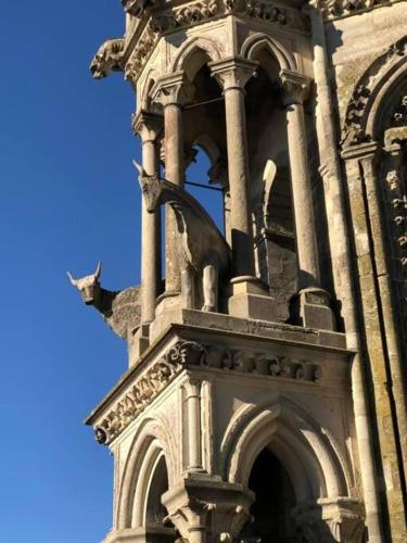 Φωτογραφία από το άλμπουμ του Magic Cathédrale σε Laon