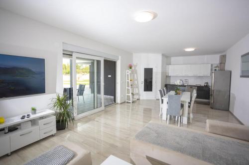 Μια τηλεόραση ή/και κέντρο ψυχαγωγίας στο Villa La Vita, Ljubuški