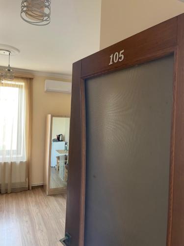 Galeriebild der Unterkunft DECCA Hotel in Yerevan