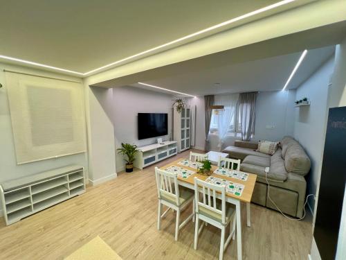 Apartamento Exclusivo Playa San Lorenzo con Parking Gratis