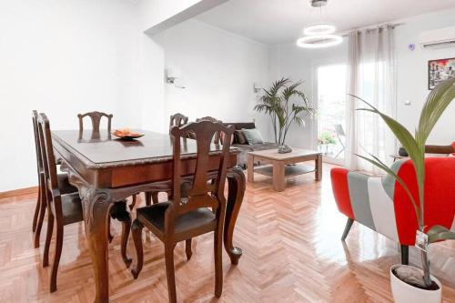 Amazing View 2BR Apartment | Heart of Athens
