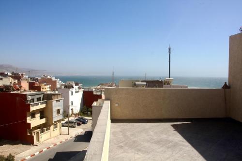 a view of the ocean from the roof of a building at Atlantic coast imssouane in Imsouane