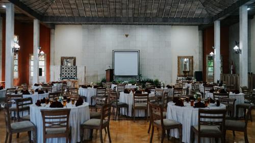 Restaurace v ubytování Kayu Arum Resort