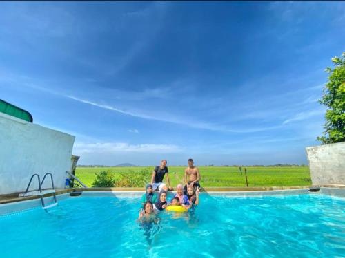 Kolam renang di atau dekat dengan Homestay Anjung Malinja Private Pool Kedah