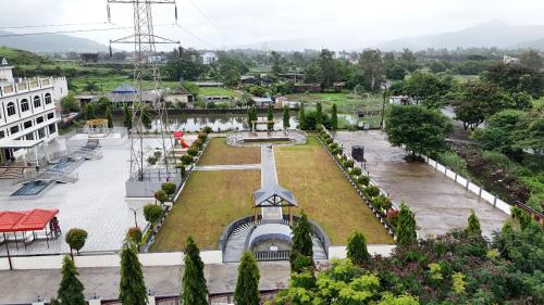 Κήπος έξω από το Vedika Garden