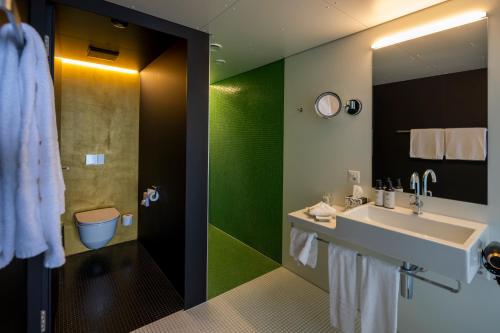Koupelna v ubytování Hotel Heiden - Wellness am Bodensee