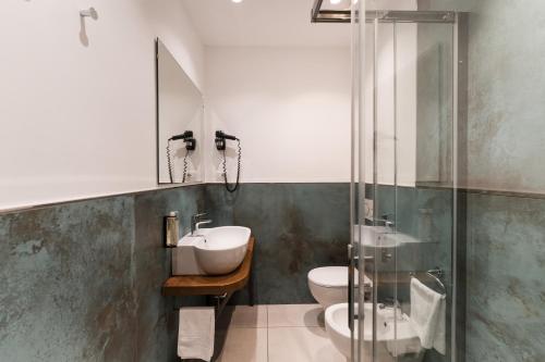 Un baño de Hotel Stella Del Mare