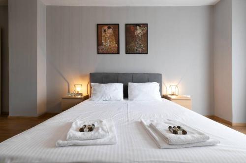 Stunning Acropolis view modern design house 2BD