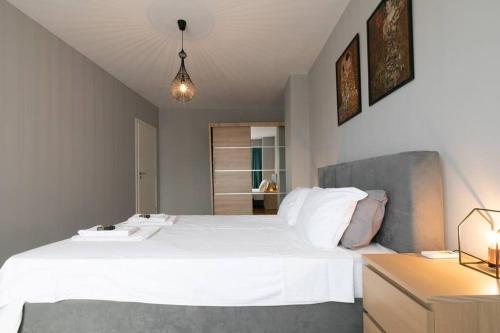 Stunning Acropolis view modern design house 2BD